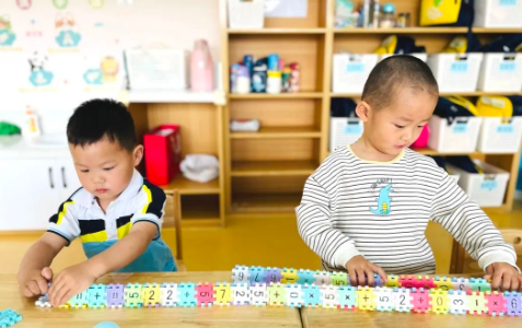 【贝乐家托育早教】培养孩子学会分享！